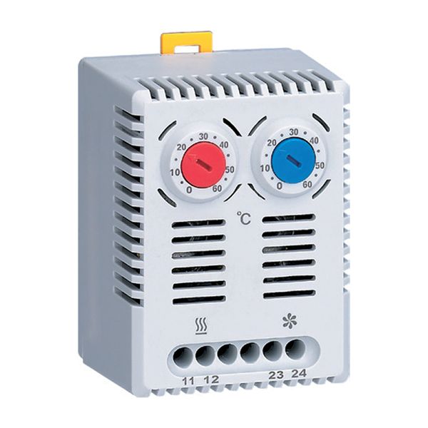 Термостат NO+NC (охлаждение и обогрев) на DIN-рейку 10A 230В IP20 EKF PROxima T2C10M  фото | Capital Power - инженерные системы