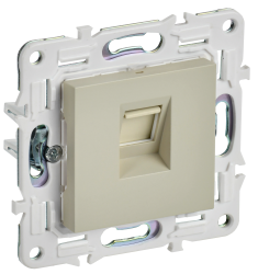 Розетка компьютерная RJ45 кат.5E SK-K01B бежевый IEK серии SKANDY SK-K10-1-K10  фото | Capital Power - инженерные системы